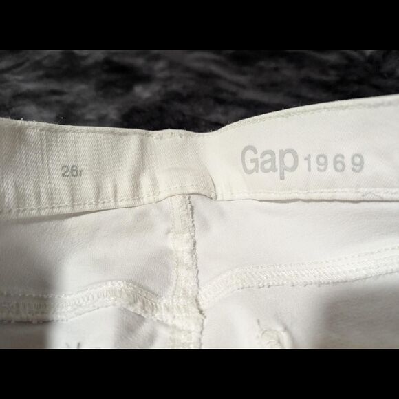 Gap 1969 Denim - NWOT Gap 1969 Women's White Skinny Jeans